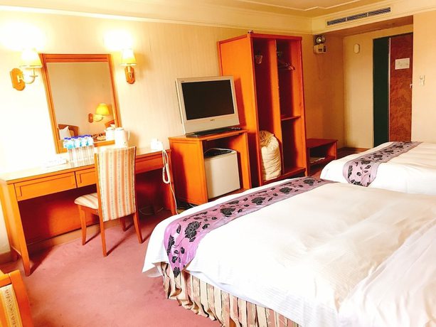 Imagen de la habitación del Hotel Star Diamond. Foto 2