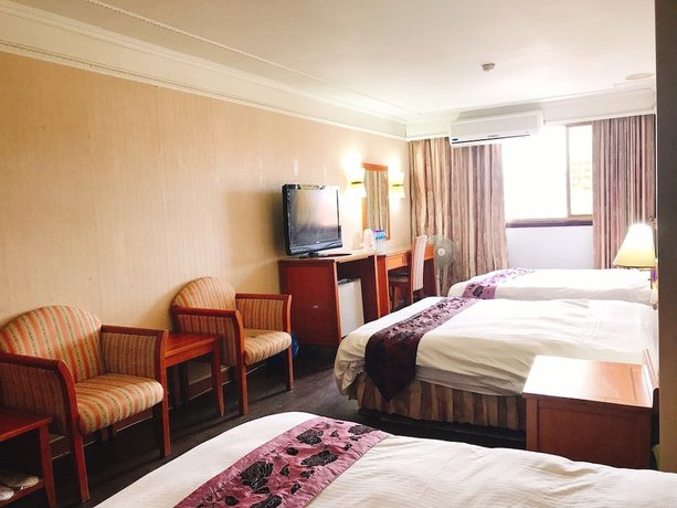 Imagen de la habitación del Hotel Star Diamond. Foto 8