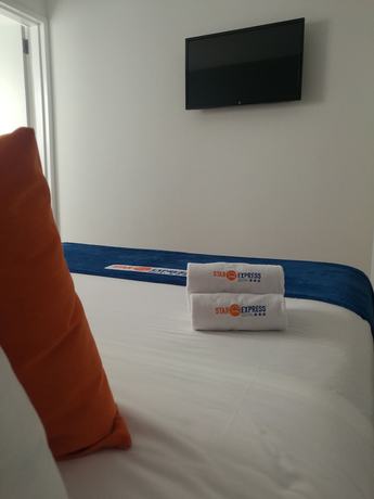 Imagen de la habitación del Hotel Star Express Puebla. Foto 3