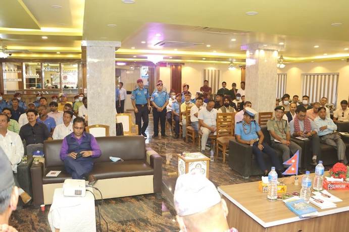 Imagen del bar/restaurante del Hotel Star Holiday, Siddharthanagar. Foto 5