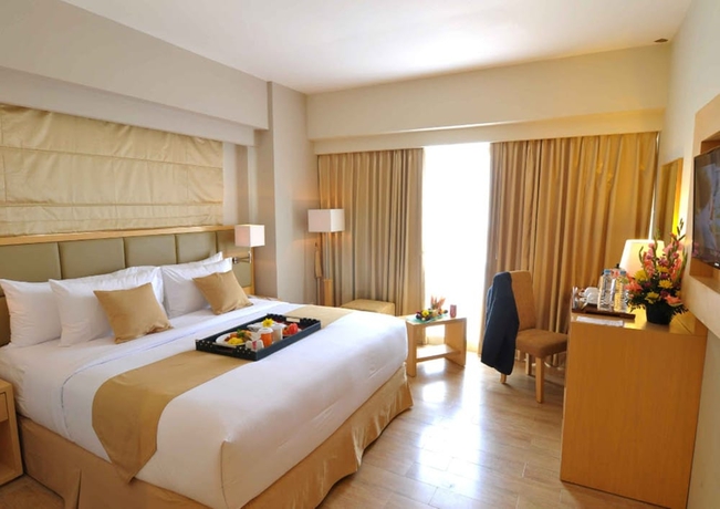 Imagen de la habitación del Hotel Star Hotel Semarang. Foto 9