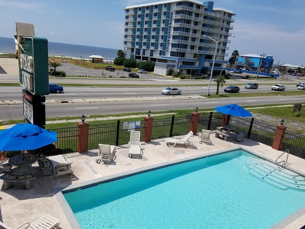 Imagen de la piscina del Hotel Star Inn Biloxi. Foto 19