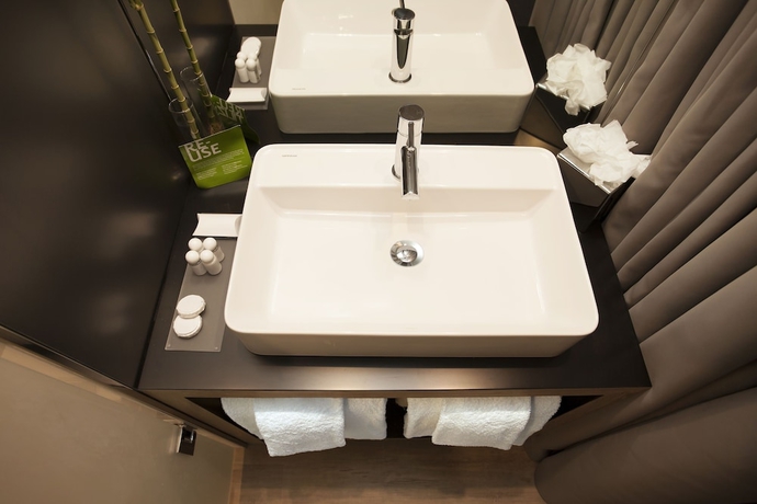 Imagen de la habitación del Hotel Star Inn Lisbon Aeroporto. Foto 12