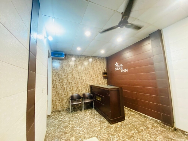 Imagen de los interiores del Hotel Star Karnal. Foto 13