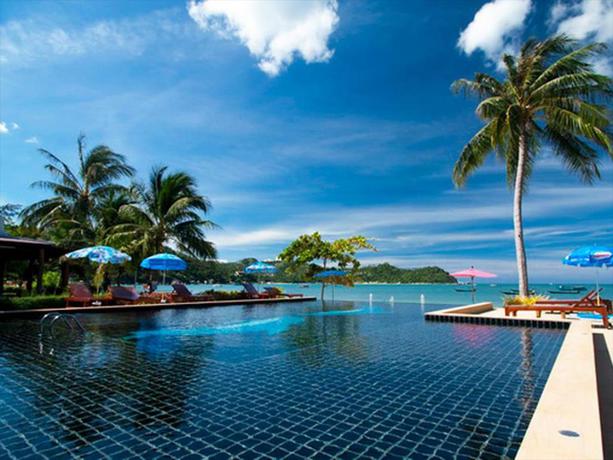 Imagen de la piscina del Hotel Star Light Resort. Foto 15