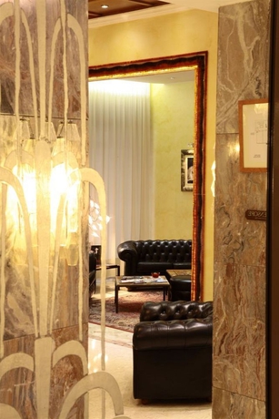 Imagen de los interiores del Hotel Star, Milán. Foto 11