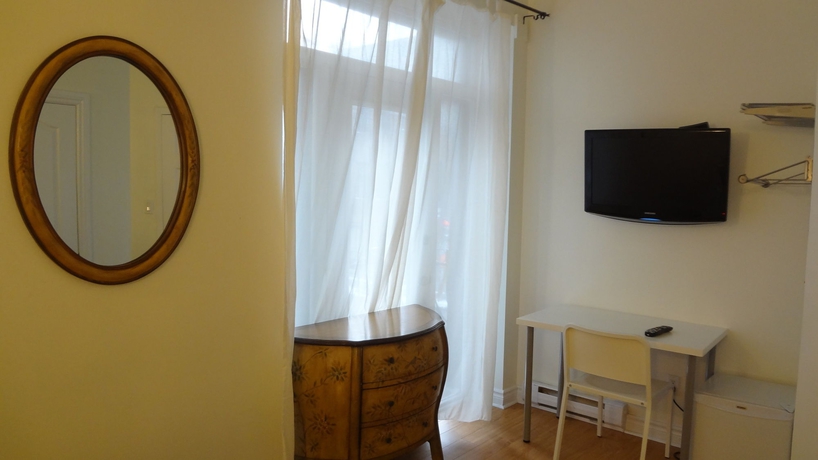 Imagen de la habitación del Hotel Star Montreal. Foto 11