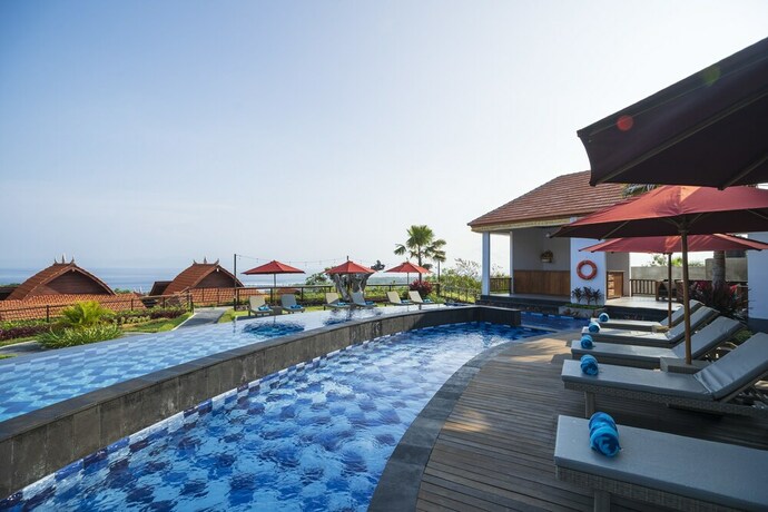 Imagen de la piscina del Hotel Star Semabu Resort. Foto 29