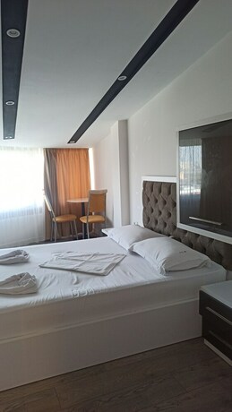 Imagen general del Hotel Star, Sinapet (Sauk). Foto 13