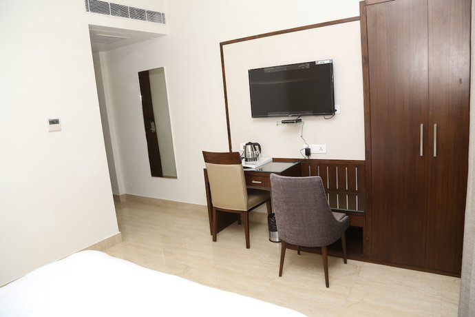 Imagen de la habitación del Hotel Star Wood, Dehradun. Foto 3