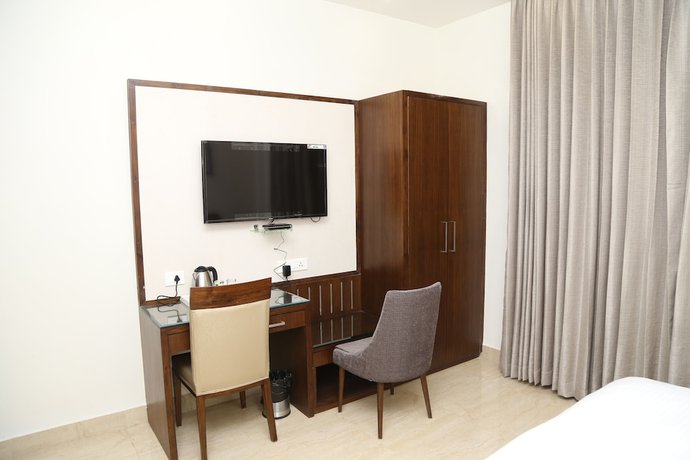 Imagen de la habitación del Hotel Star Wood, Dehradun. Foto 5