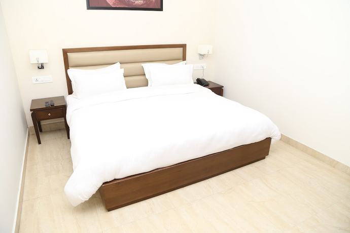 Imagen de la habitación del Hotel Star Wood, Dehradun. Foto 7