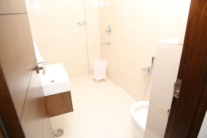 Imagen de la habitación del Hotel Star Wood, Dehradun. Foto 9