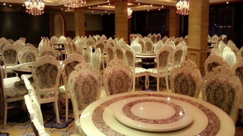 Imagen de la habitación del Hotel Star World. Foto 10