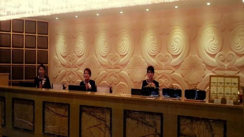 Imagen del bar/restaurante del Hotel Star World. Foto 6