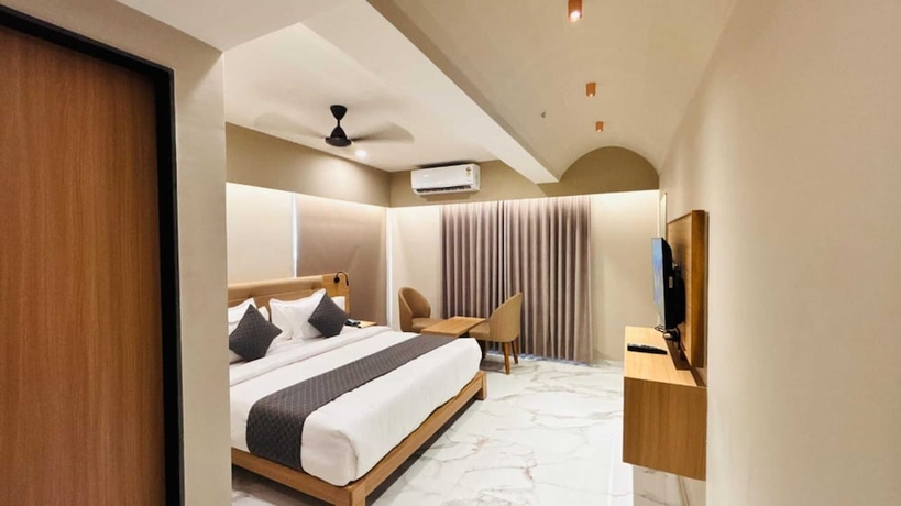 Imagen de la habitación del Hotel Star wood, Rajkot. Foto 5