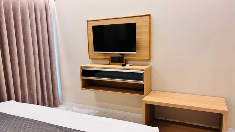 Imagen de la habitación del Hotel Star wood, Rajkot. Foto 9