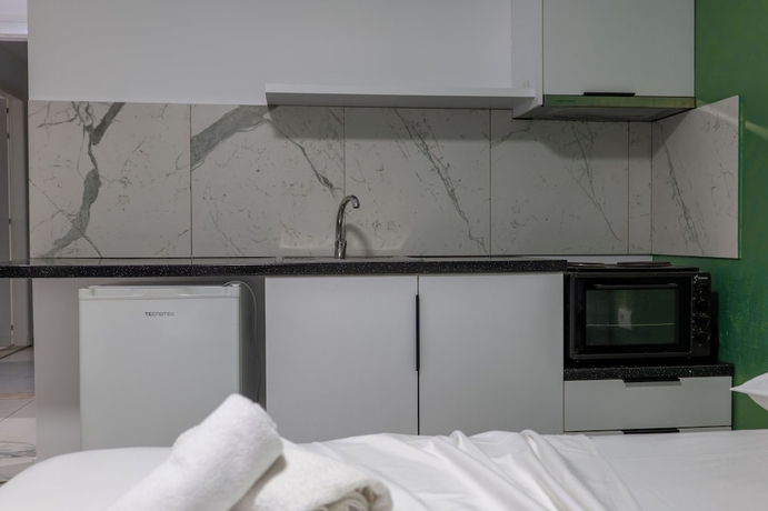 Imagen de la habitación del Hotel StarandSea Saranda. Foto 7