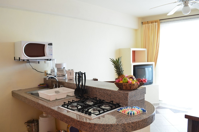 Imagen de la habitación del Hotel Starbay Suites Resort. Foto 2