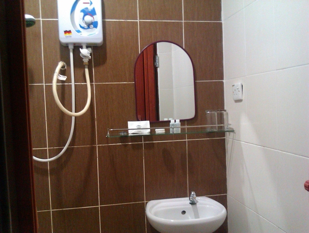 Imagen de la habitación del Hotel Starcastle Golden Palace Hotel. Foto 11