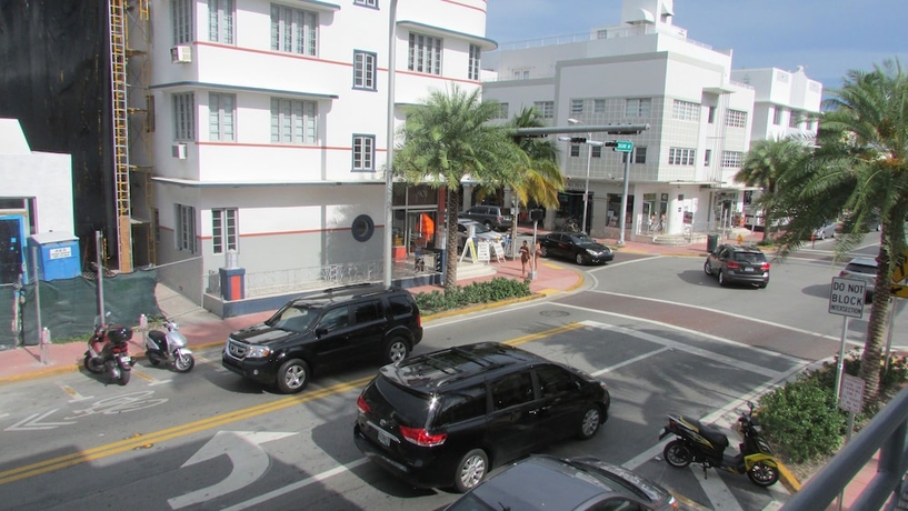 Imagen de los exteriores del Hotel Stardust. Foto 18