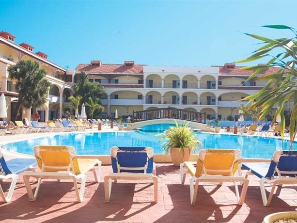 Imagen general del Hotel Starfish Cuatro Palmas. Foto 3