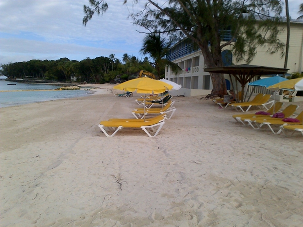 Imagen de los exteriores del Hotel Starfish Discovery Bay Resort Barbados. Foto 10