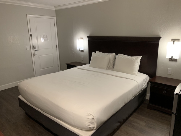 Imagen de la habitación del Hotel Stargazer Inn and Suites. Foto 15