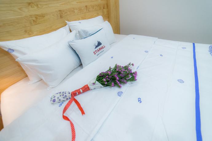 Imagen de la habitación del Hotel Starhill. Foto 11