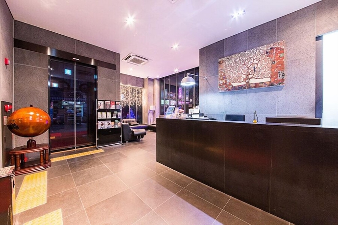 Imagen de los interiores del Hotel Starhills. Foto 18