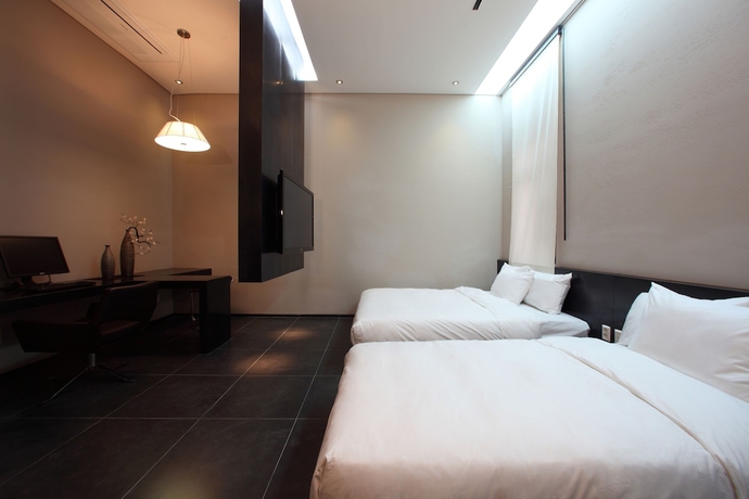 Imagen de la habitación del Hotel Starhills. Foto 8