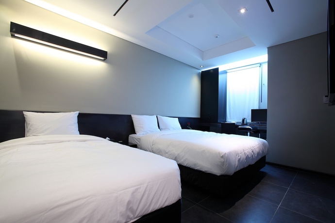 Imagen de la habitación del Hotel Starhills. Foto 9