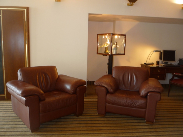 Imagen del bar/restaurante del Hotel Starhotels Cristallo Palace. Foto 6