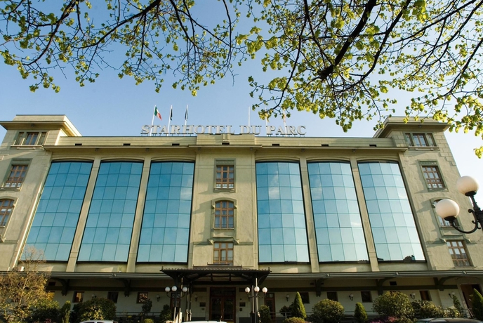 Imagen de los exteriores del Hotel Starhotels Du Parc. Foto 10