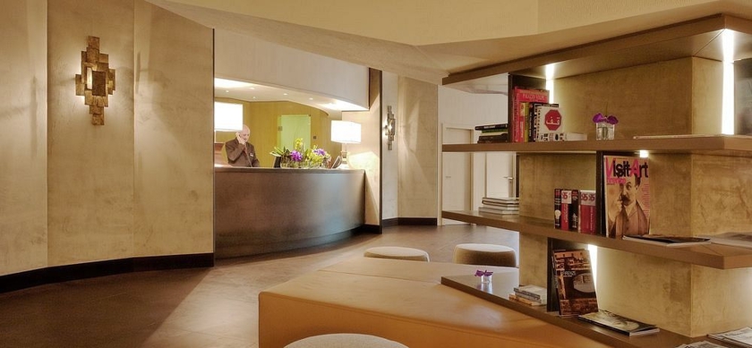 Imagen de los interiores del Hotel Starhotels Michelangelo, Florencia. Foto 15