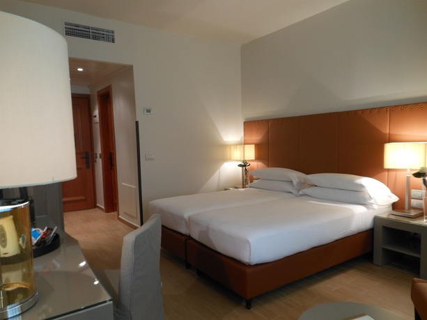 Imagen de la habitación del Hotel Starhotels Michelangelo, Florencia. Foto 4