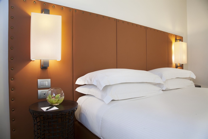 Imagen de la habitación del Hotel Starhotels Michelangelo, Florencia. Foto 6