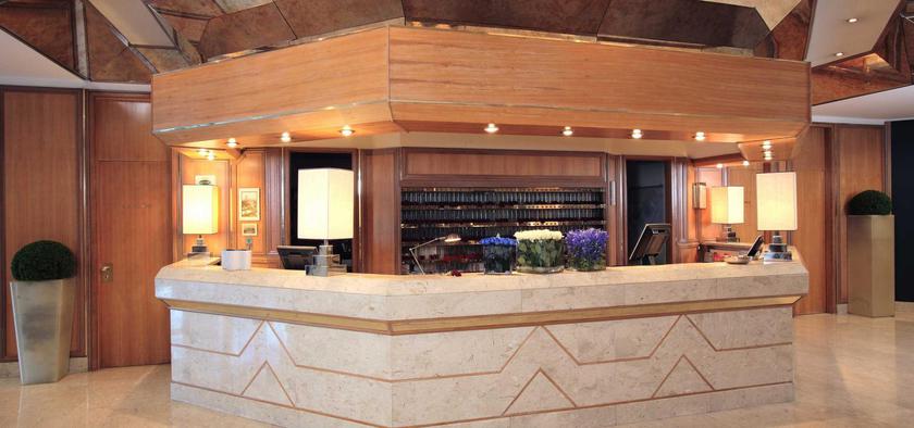 Imagen de los interiores del Hotel Starhotels President. Foto 13