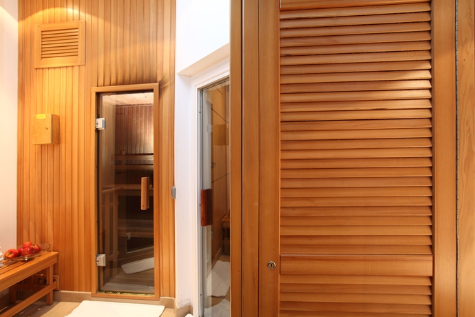 Imagen de los interiores del Hotel Starhotels Ritz. Foto 13