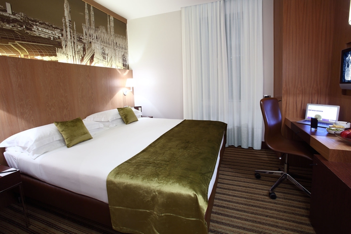 Imagen de la habitación del Hotel Starhotels Ritz. Foto 5