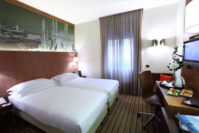 Imagen de la habitación del Hotel Starhotels Ritz. Foto 6