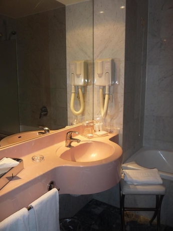 Imagen de la habitación del Hotel Starhotels Terminus. Foto 10