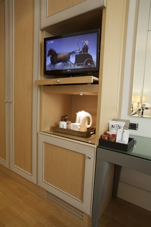 Imagen de la habitación del Hotel Starhotels Tuscany. Foto 5