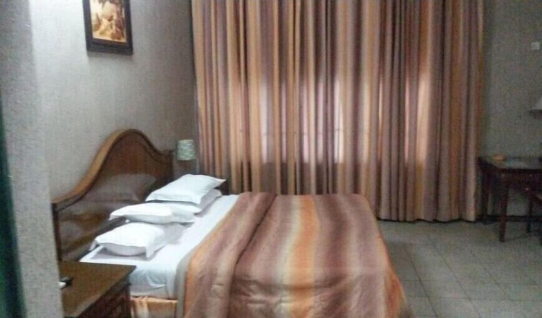 Imagen de la habitación del Hotel Starking Suites. Foto 4