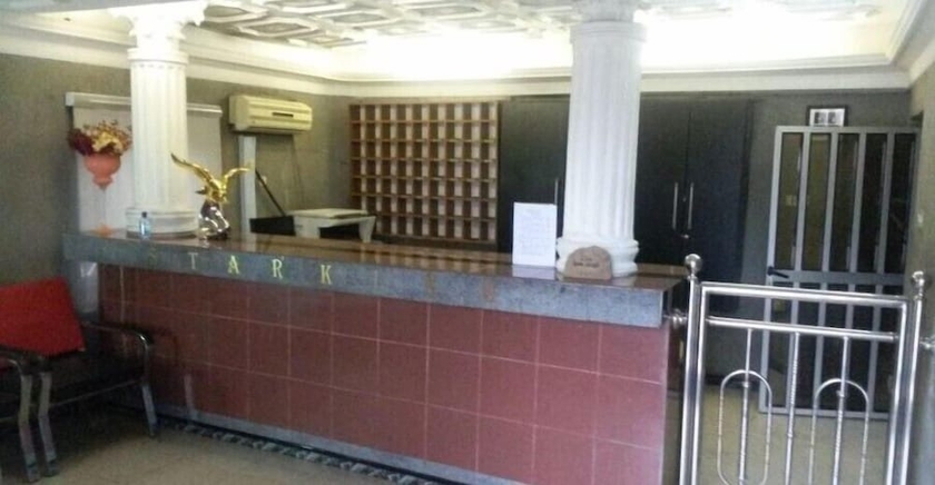 Imagen de los interiores del Hotel Starking Suites. Foto 14