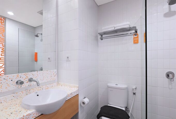Imagen general del Hotel Starlet Bsd City, Pagedangan. Foto 4