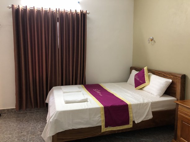 Imagen de la habitación del Hotel Starlet Hotel. Foto 9