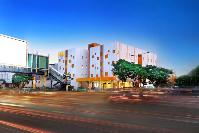 Imagen general del Hotel Starlet Serpong. Foto 1