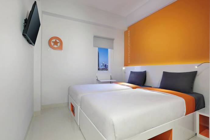 Imagen de la habitación del Hotel Starlet Serpong. Foto 21