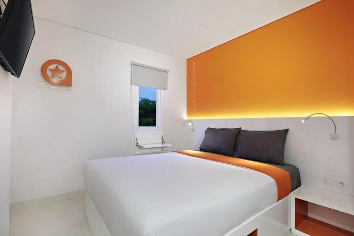 Imagen de la habitación del Hotel Starlet Serpong. Foto 23